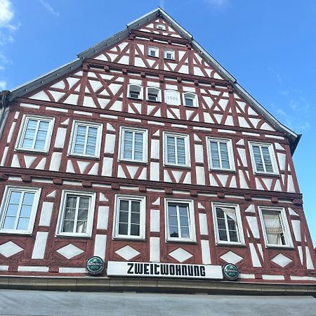 Stylisches Apartment Mit Grossem Tageslichbad Am Marktplatz Leonberg Ngoại thất bức ảnh
